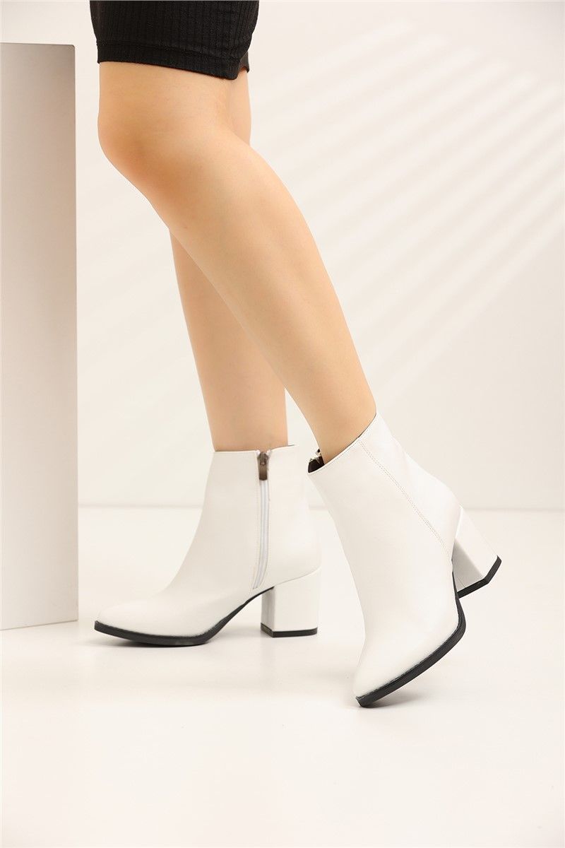Ženske čizme s patentnim zatvaračem CMY303 - bijele #360767