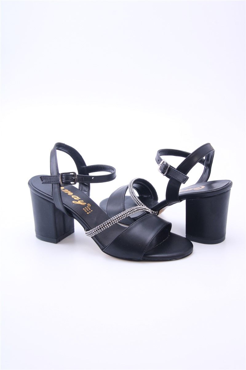 Дамски официални обувки с декоративни камъчета 7010 - Черни #360470