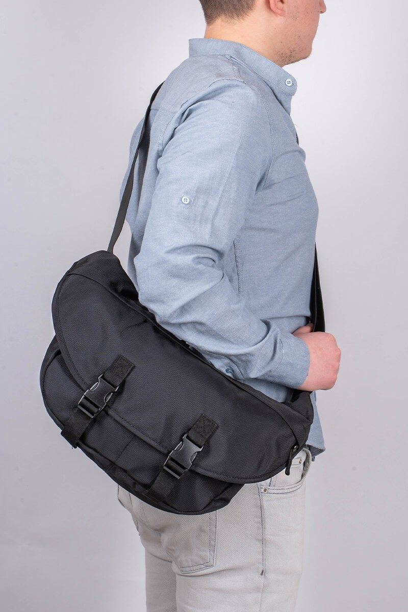 Muška torba za rame - crna #6A18