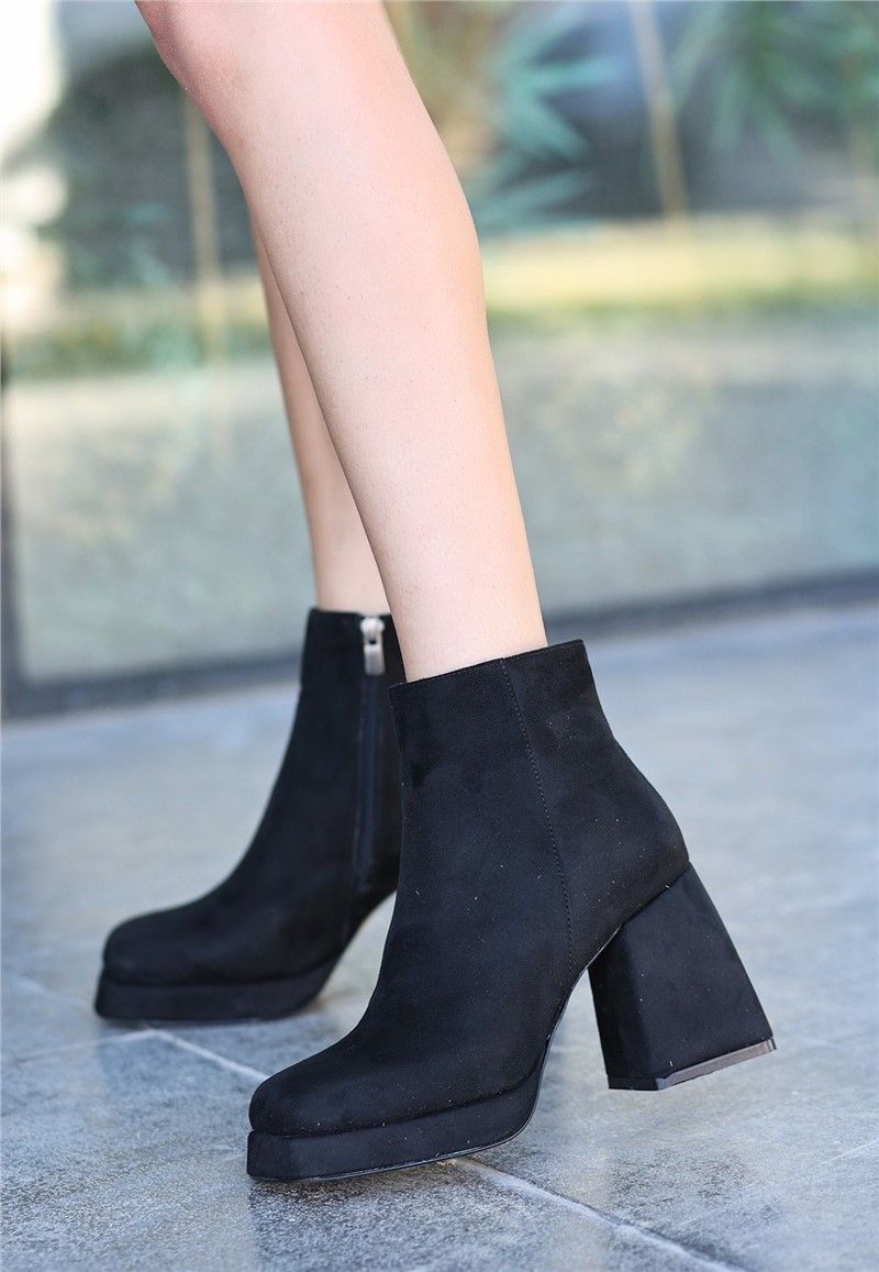 Women's Suede Square Heel Boots - Black #366558