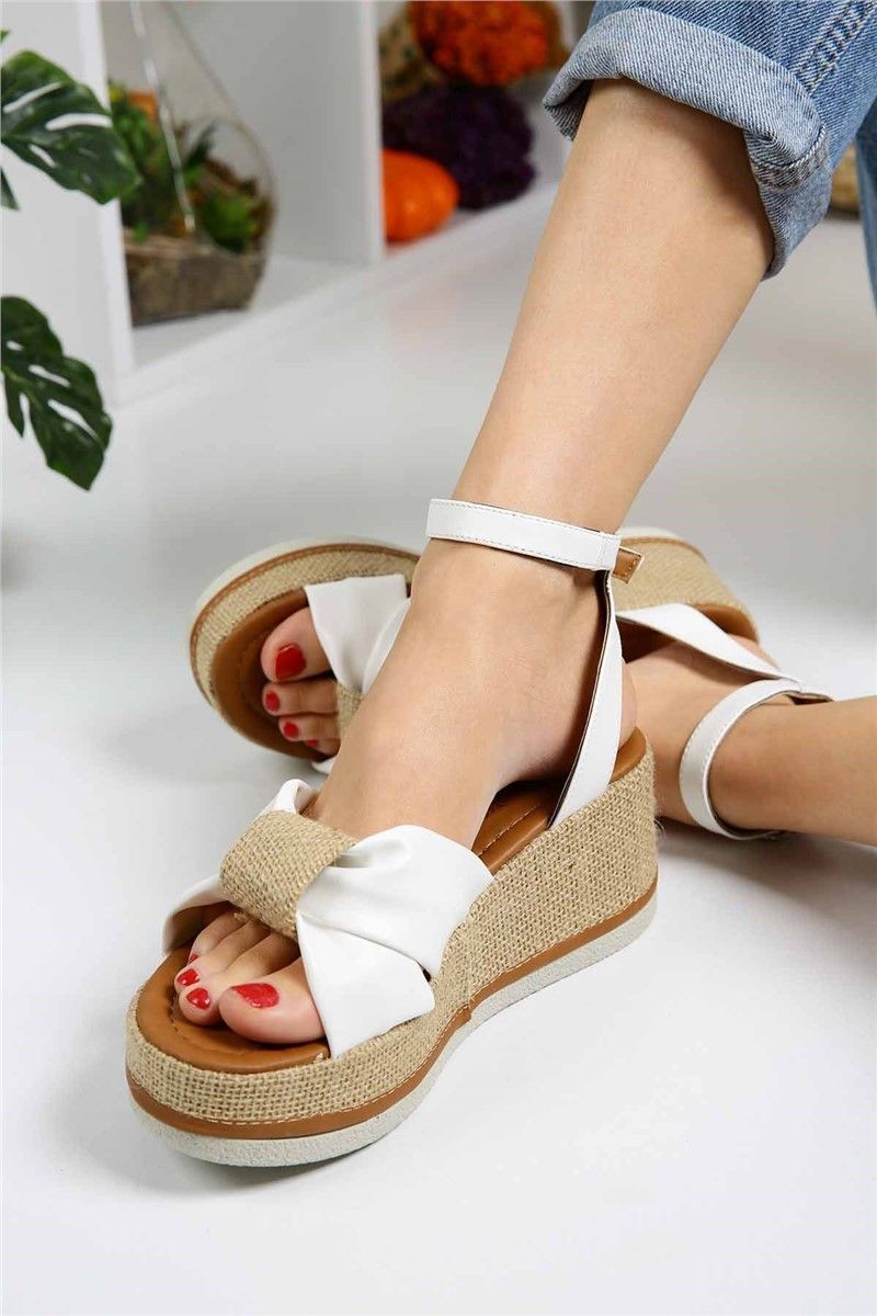 Modatrend Women's Sandals - White #297316