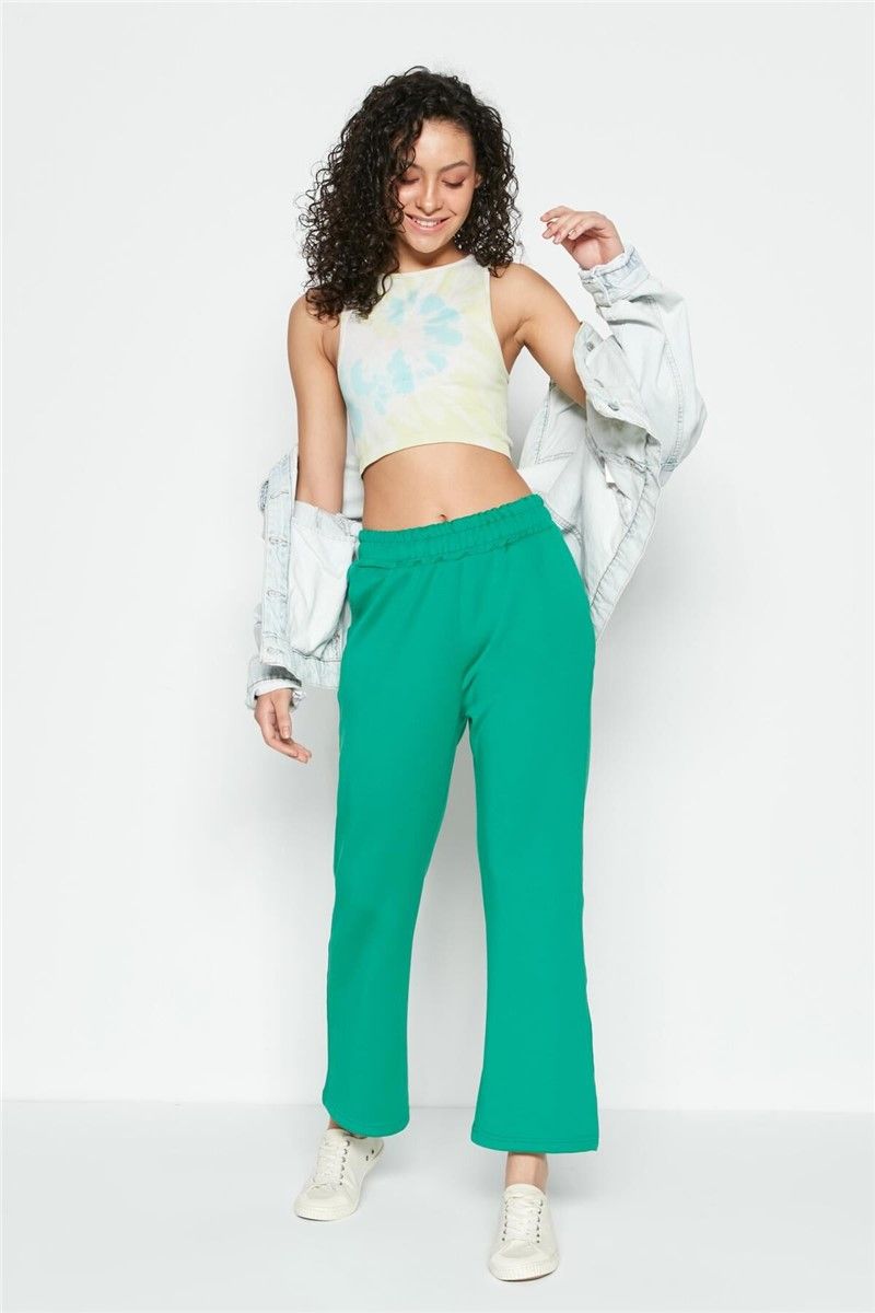 Pantaloni sport pentru femei 804 - verde #382978