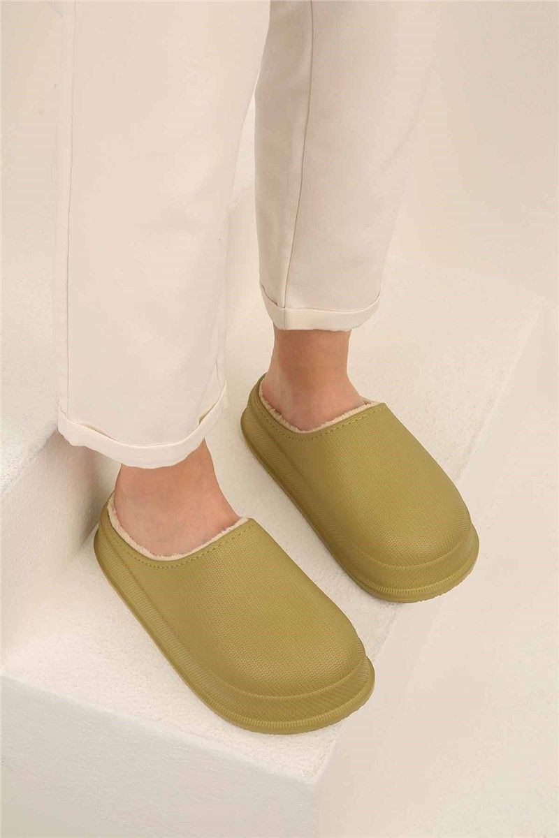 Women's slippers - Green #321692