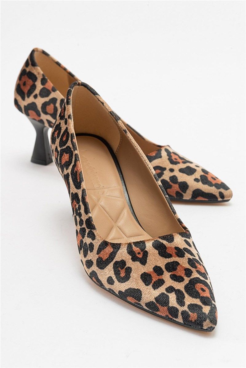 Women's Heeled Shoes - Leopard Pattern #406988