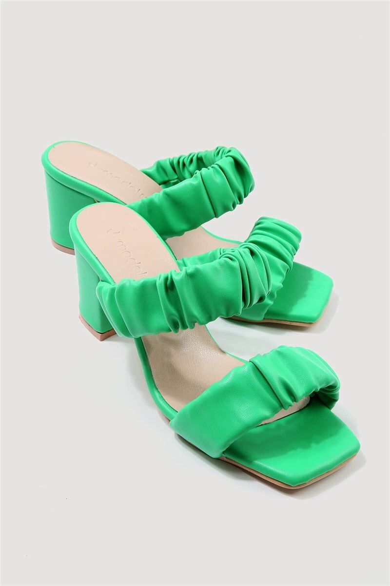 Pantofole con tacco da donna - Verde #332608