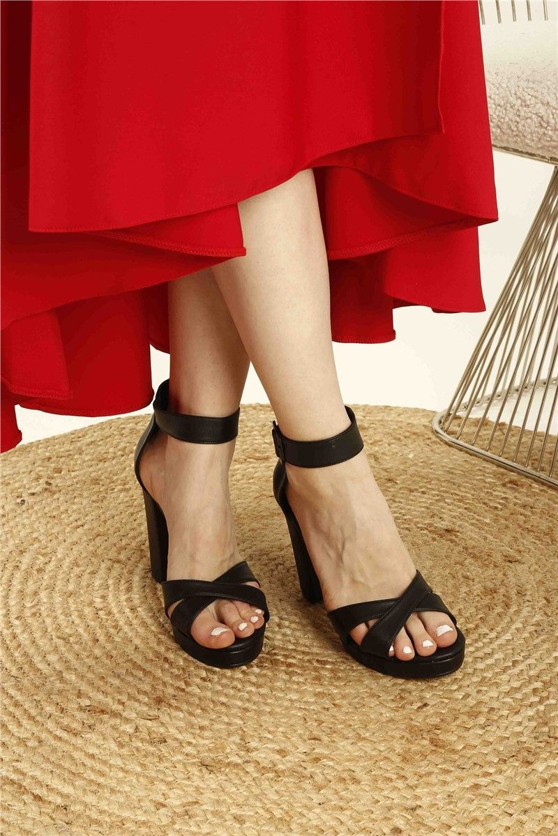 Ženske sandale na visoku petu - crne # 326683