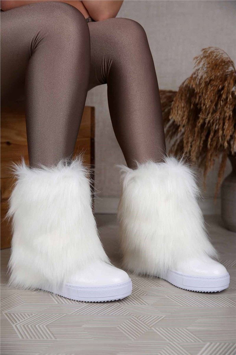 Women's Fur Boots - White #311654