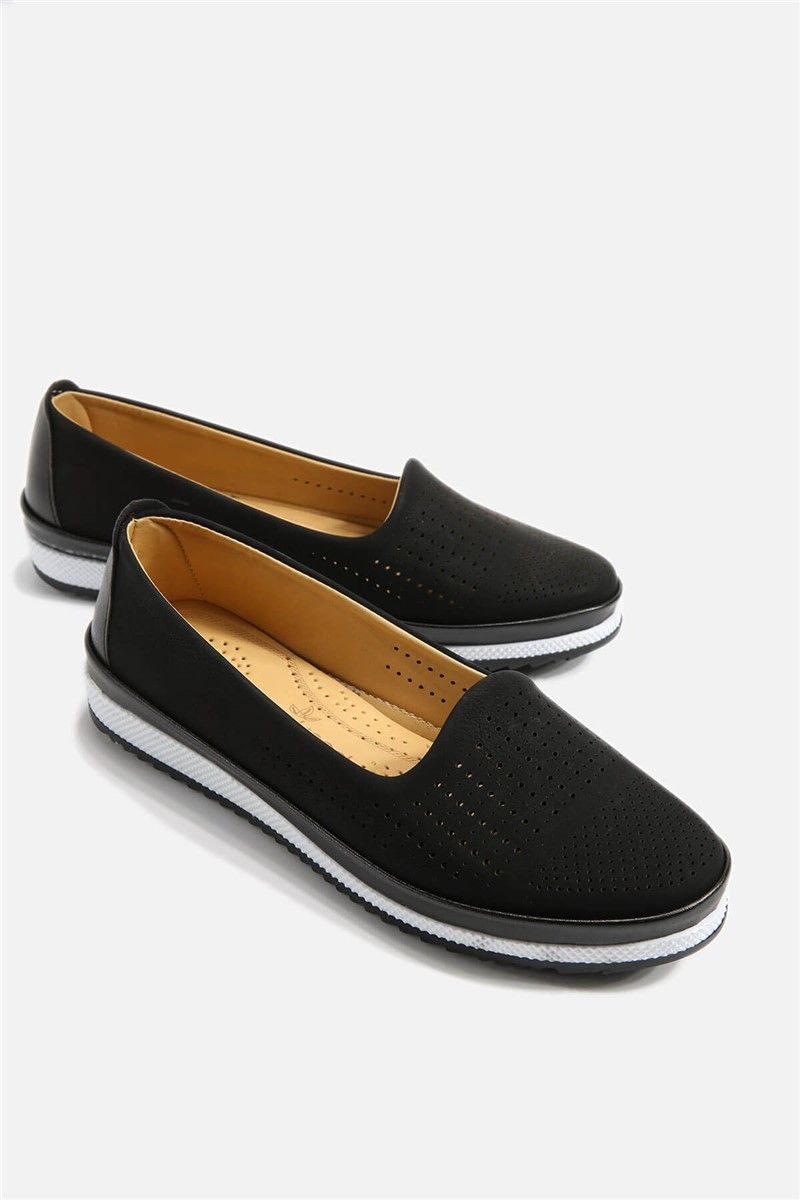 Women's casual shoes - Black #329786