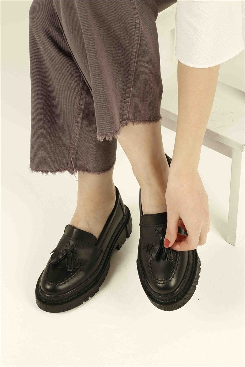 Women's casual shoes - Black #326656