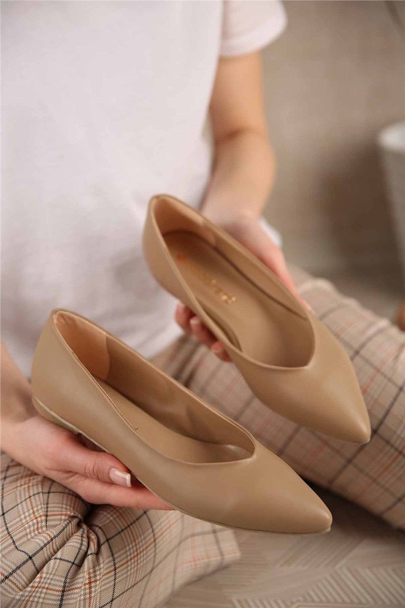 Women's Shoes - Light Brown #300850