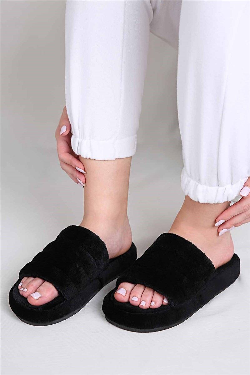 Modatrend Women's Slippers - Black #316792
