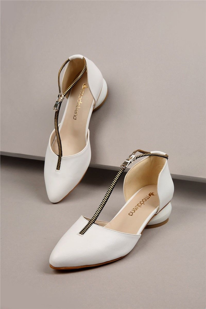 Women's casual shoes - Cream #328843