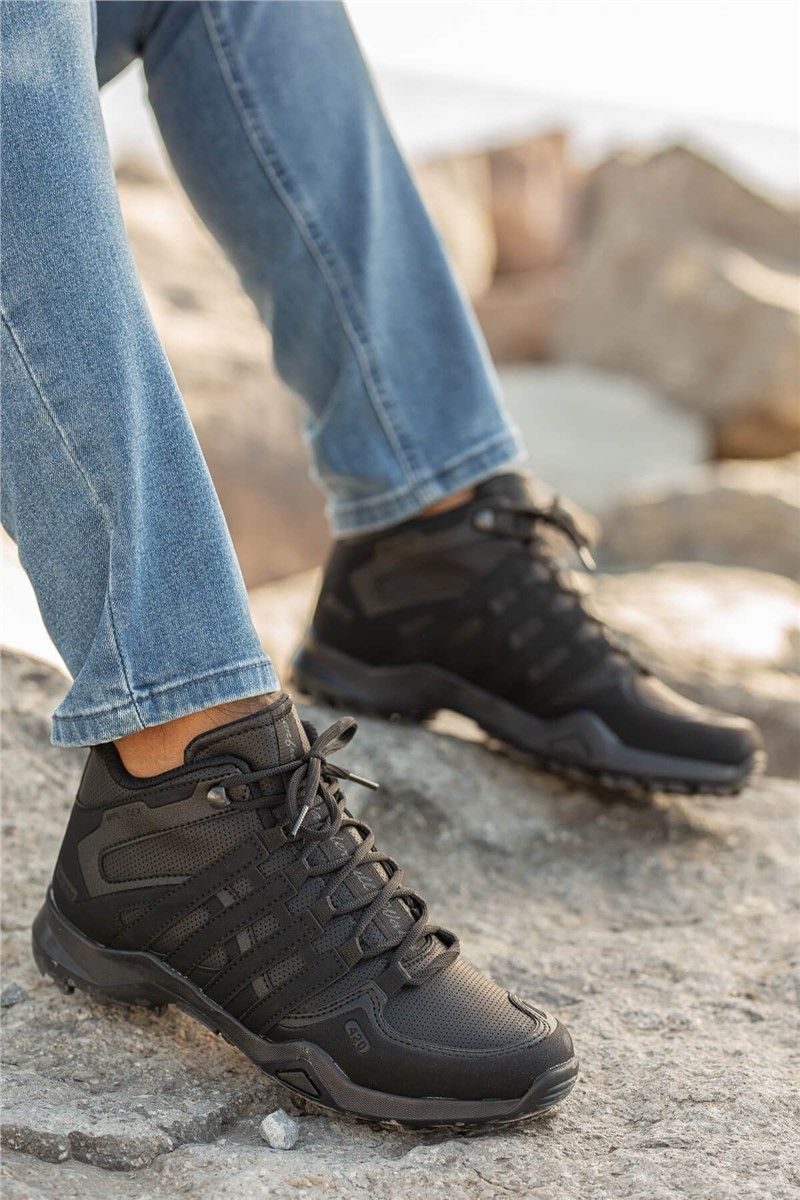 Men's Walking Boots - Black #358808