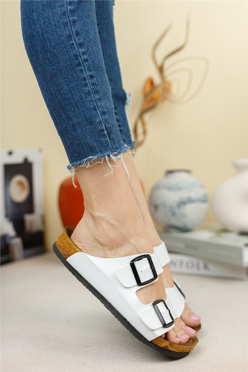 Unisex slippers 001204 - White # 325850