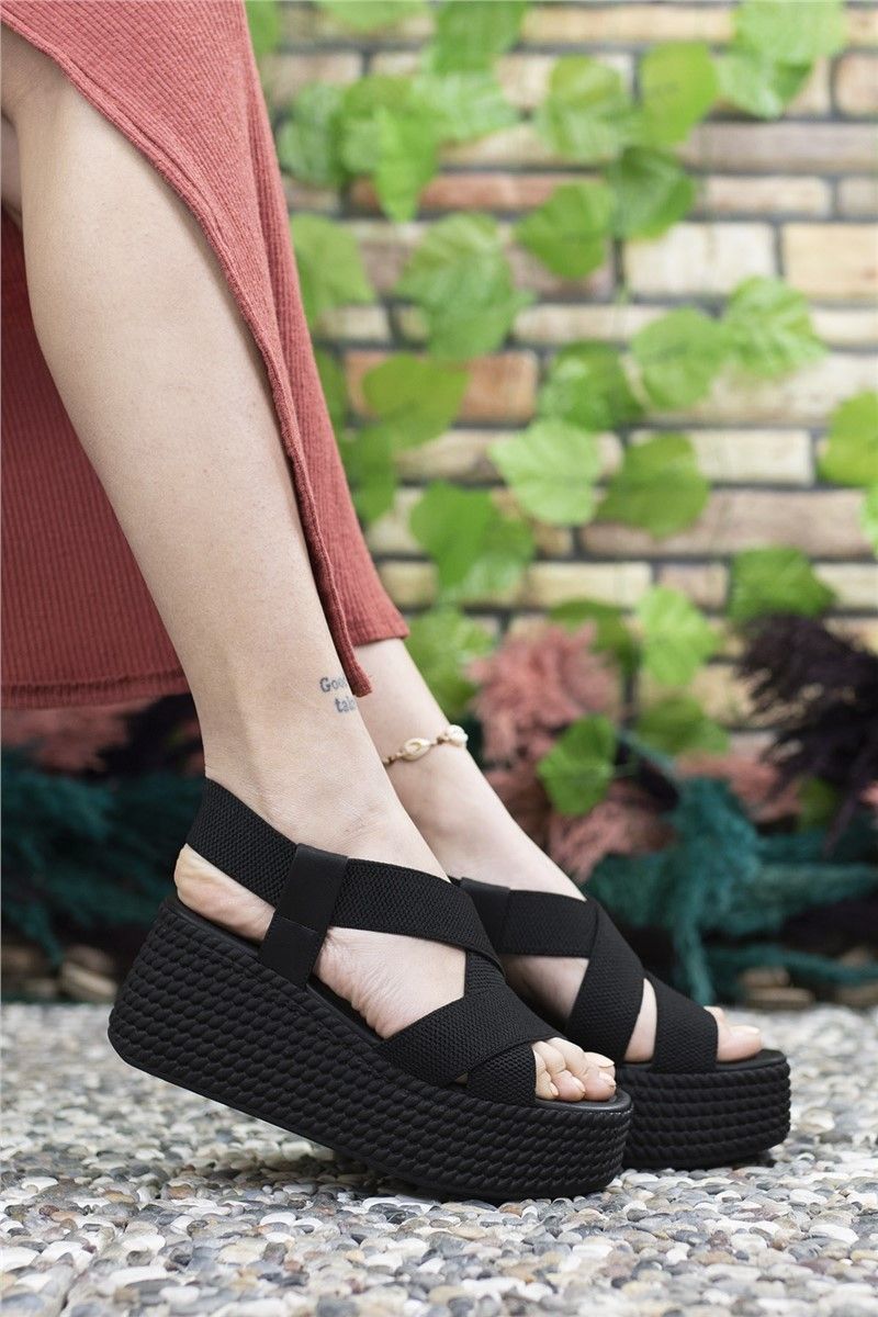 Ženske sandale s punim đonom 0012460 - Crno #325708