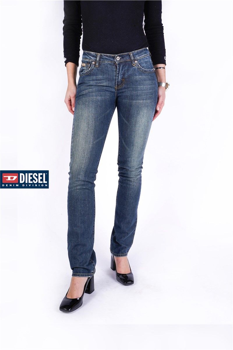 Diesel Women's Jeans - Blue #TFJ5812F