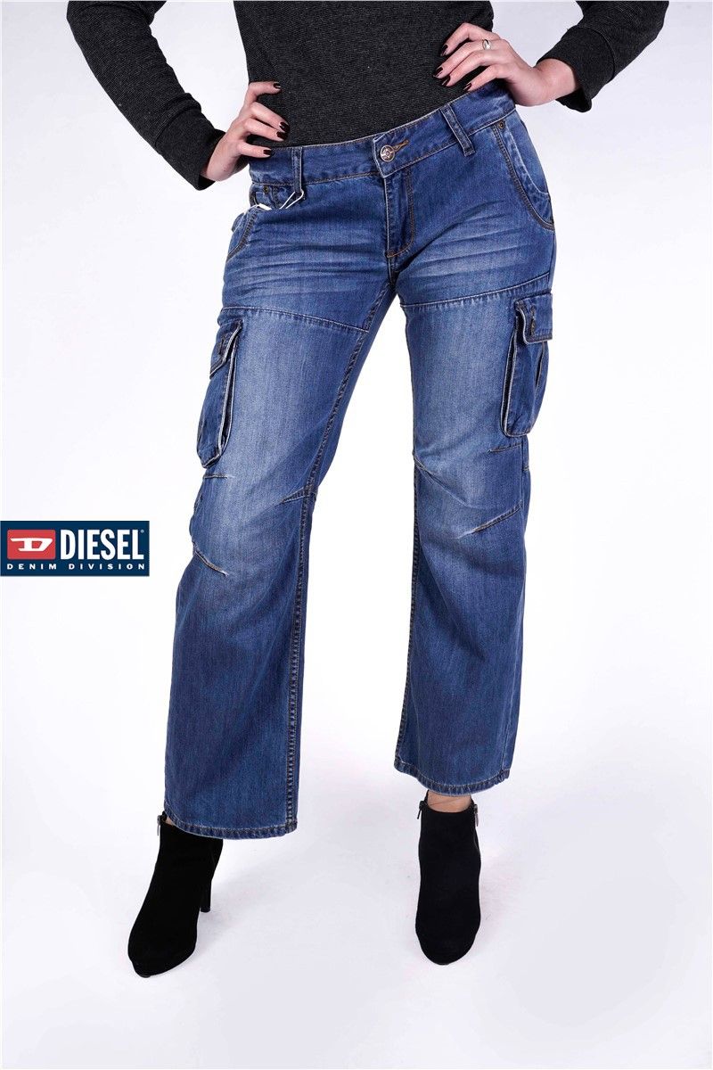 Diesel Women's Jeans - Blue #J3577FT