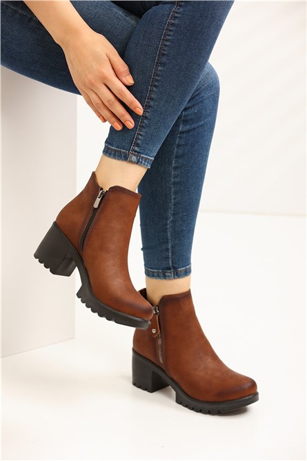Botas femininas de camurça com zíper lateral 2361 - Taba #360151