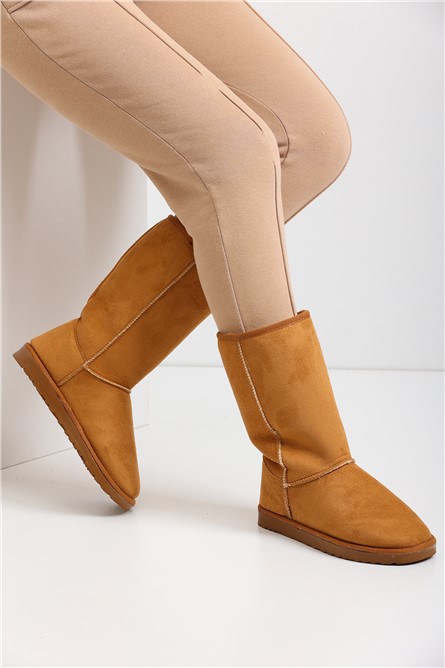 Botas femininas de camurça UG03 - Taba #364396