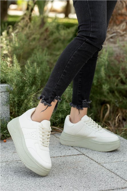 Calçados Esportivos Femininos com Cadarços - Bege Claro #362328