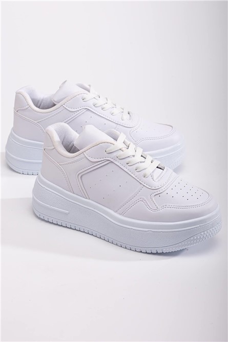 Calçados esportivos femininos com cordões - Branco #370715