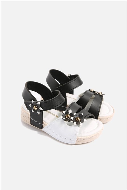 Sandálias infantis 23-25 ​​​​- Preto e Branco #329812