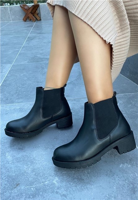 Botins Femininos - Pretos #411089