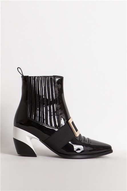 Botas femininas de couro envernizado 125 - Pretas #365507