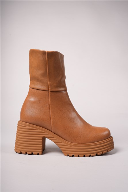 Botas femininas com plataforma 0012230 - Taba #404351