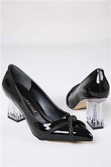 Sapatos femininos de couro envernizado - Preto #316753