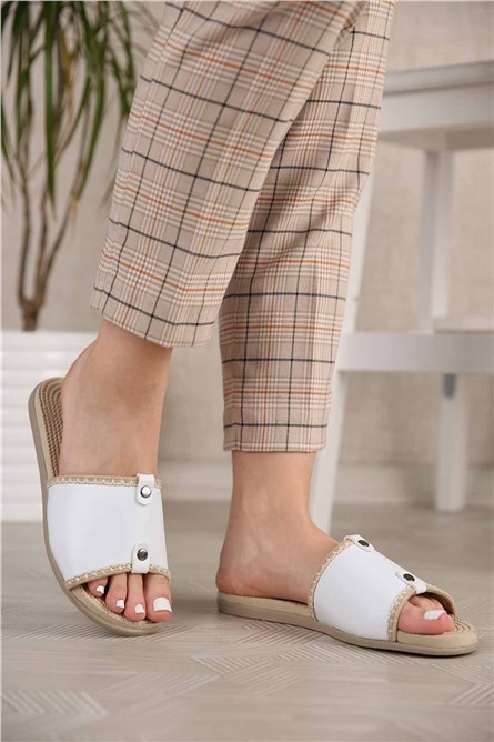 Chinelos femininos - Branco 301076