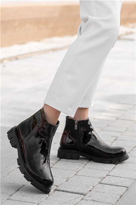 Botas femininas de couro envernizado - pretas #363002