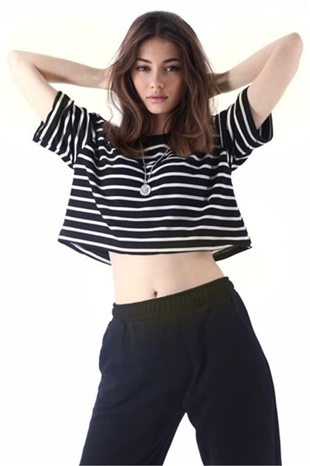 Camiseta Feminina MG1043 - Preta 302088