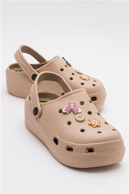 Chinelos femininos tipo tamanco - Bege #385462