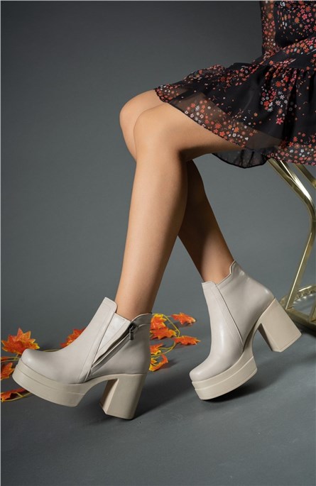 Botas Femininas de Salto Alto 00126400 - Bege Claro #359311