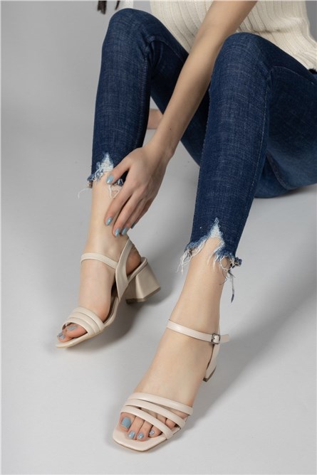 Sandálias Femininas 0012355 - Bege Claro #325972