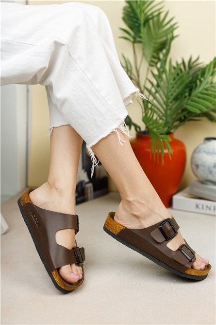 Chinelos Unisex 001204 - Marrom #325938