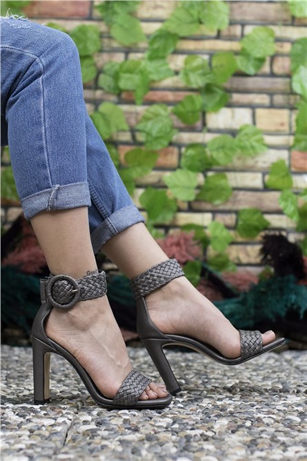 Sapatos femininos de salto alto 0012909 - cor platina #325655