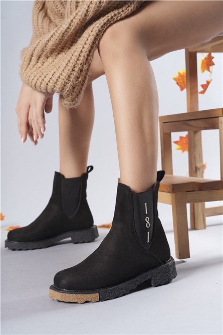 Botas femininas de camurça com elásticos laterais 0012935 - pretas #362690