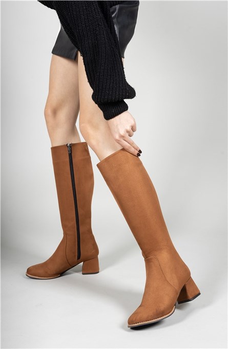 Botas femininas de camurça 0012064 - Taba #326245