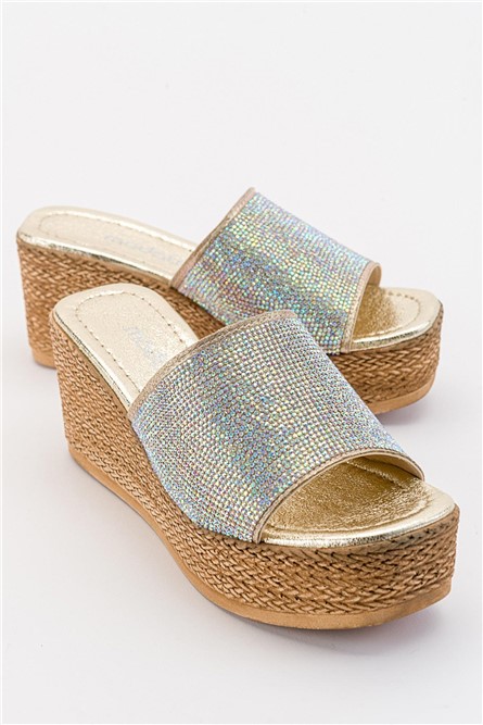 Chinelos femininos com sola completa - Dourados #381890