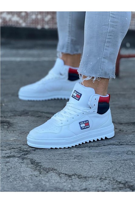 Botas Esportivas Masculinas WG220 - Brancas #363089