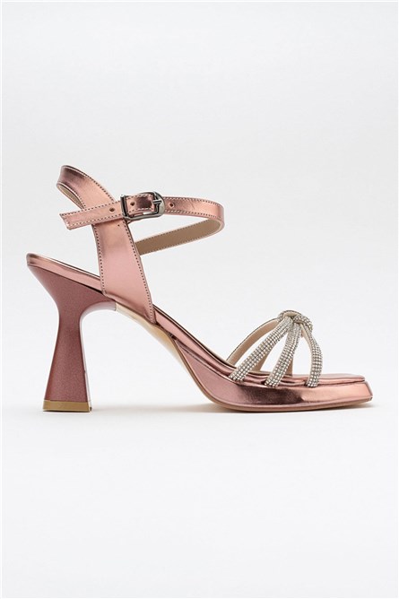 PAOLA FERRI | Copper Women's Sandals | YOOX