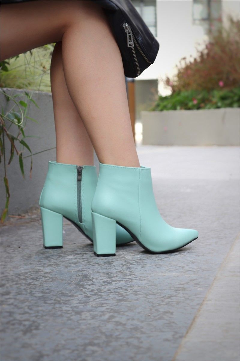 Women's Zip Up Pointed Boots - Mint #366676