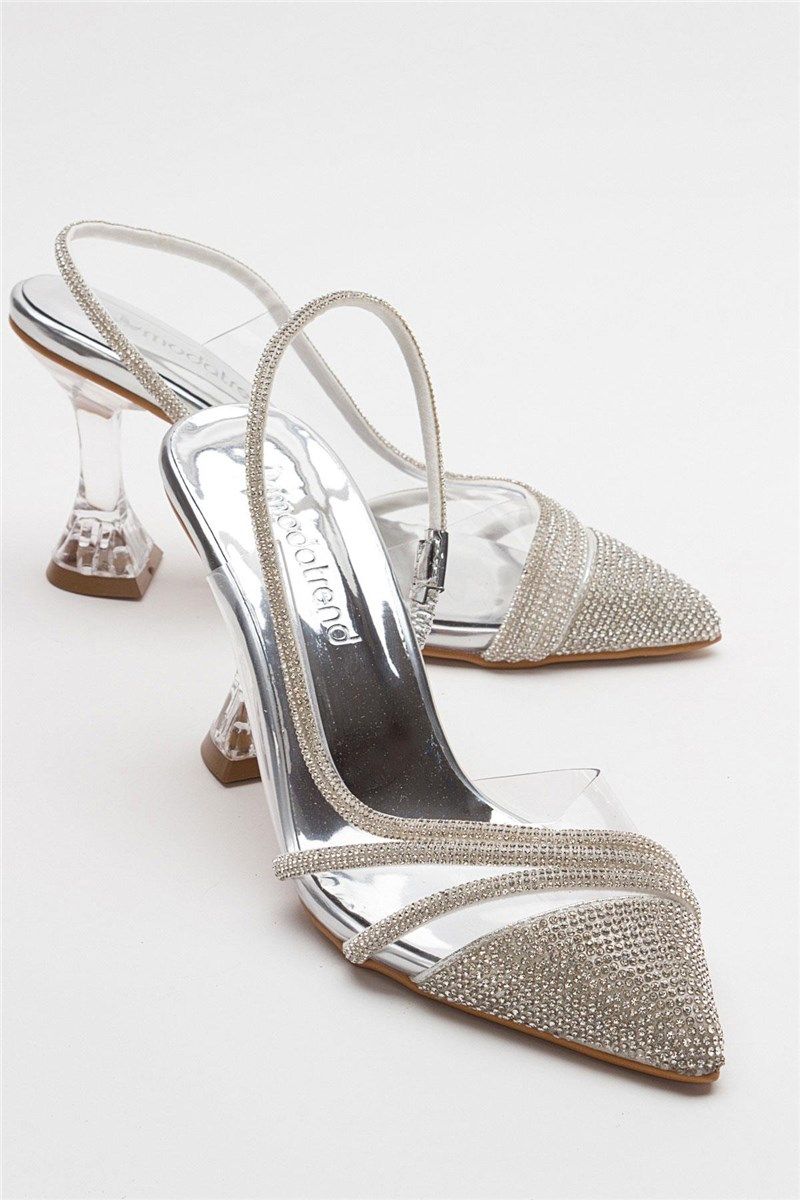 Ženske elegantne cipele s petom - srebrne #385592