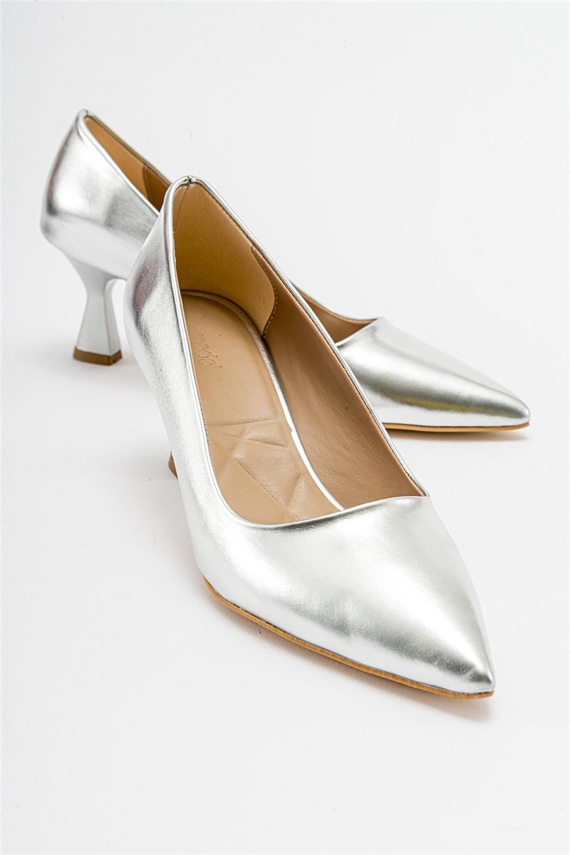 Ženske cipele na petu - srebrne #410915