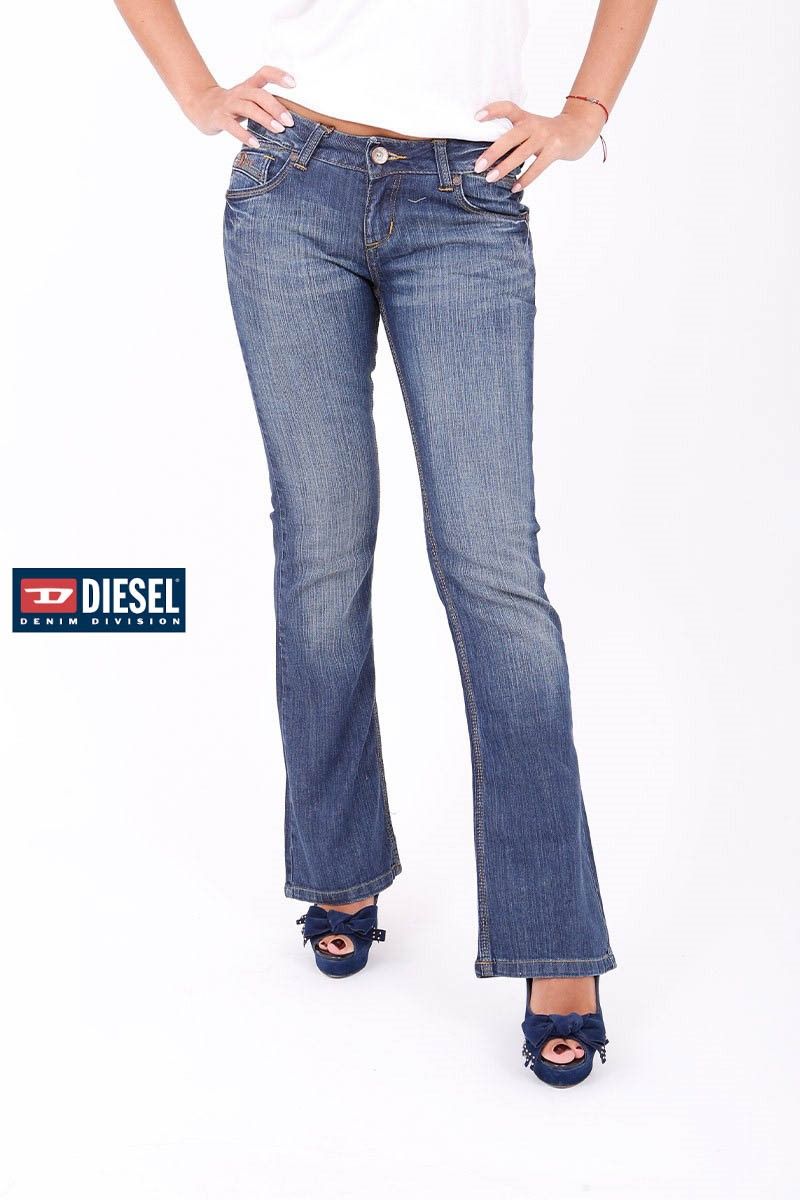 Diesel Women's Jeans - Blue #J9013FT
