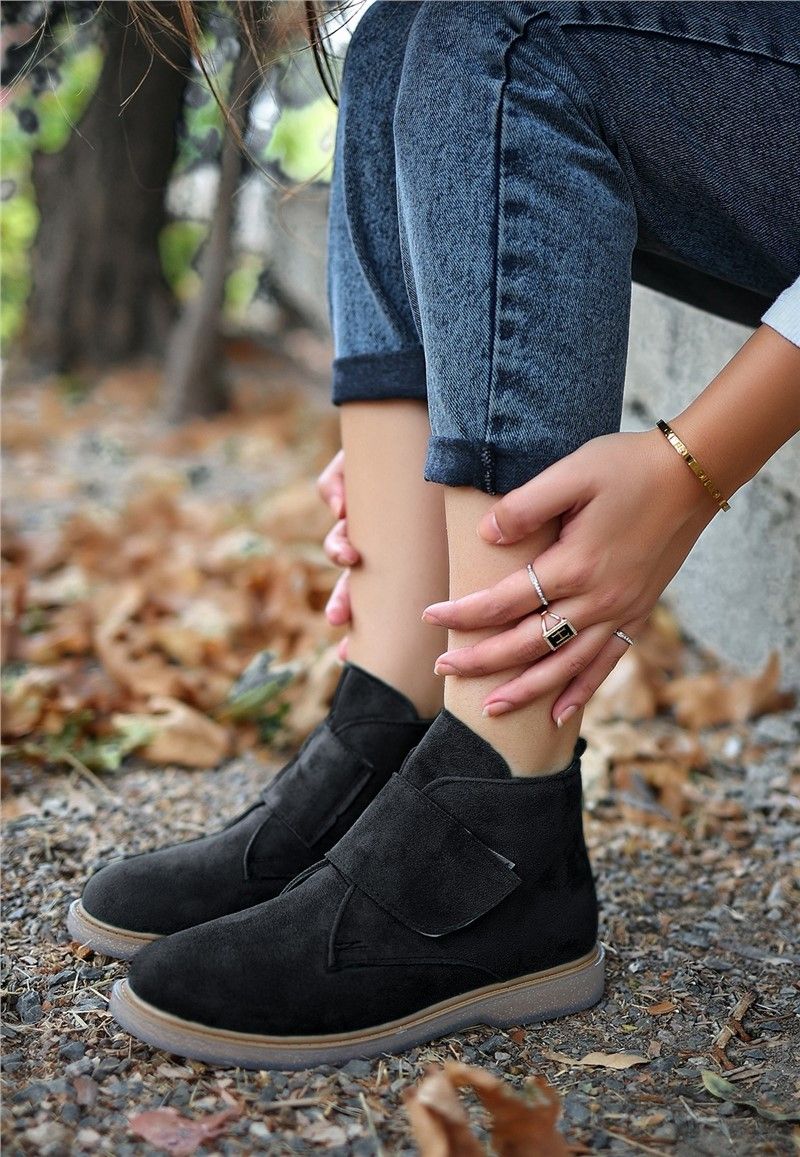 Women's Suede Velcro Boots - Black #366710